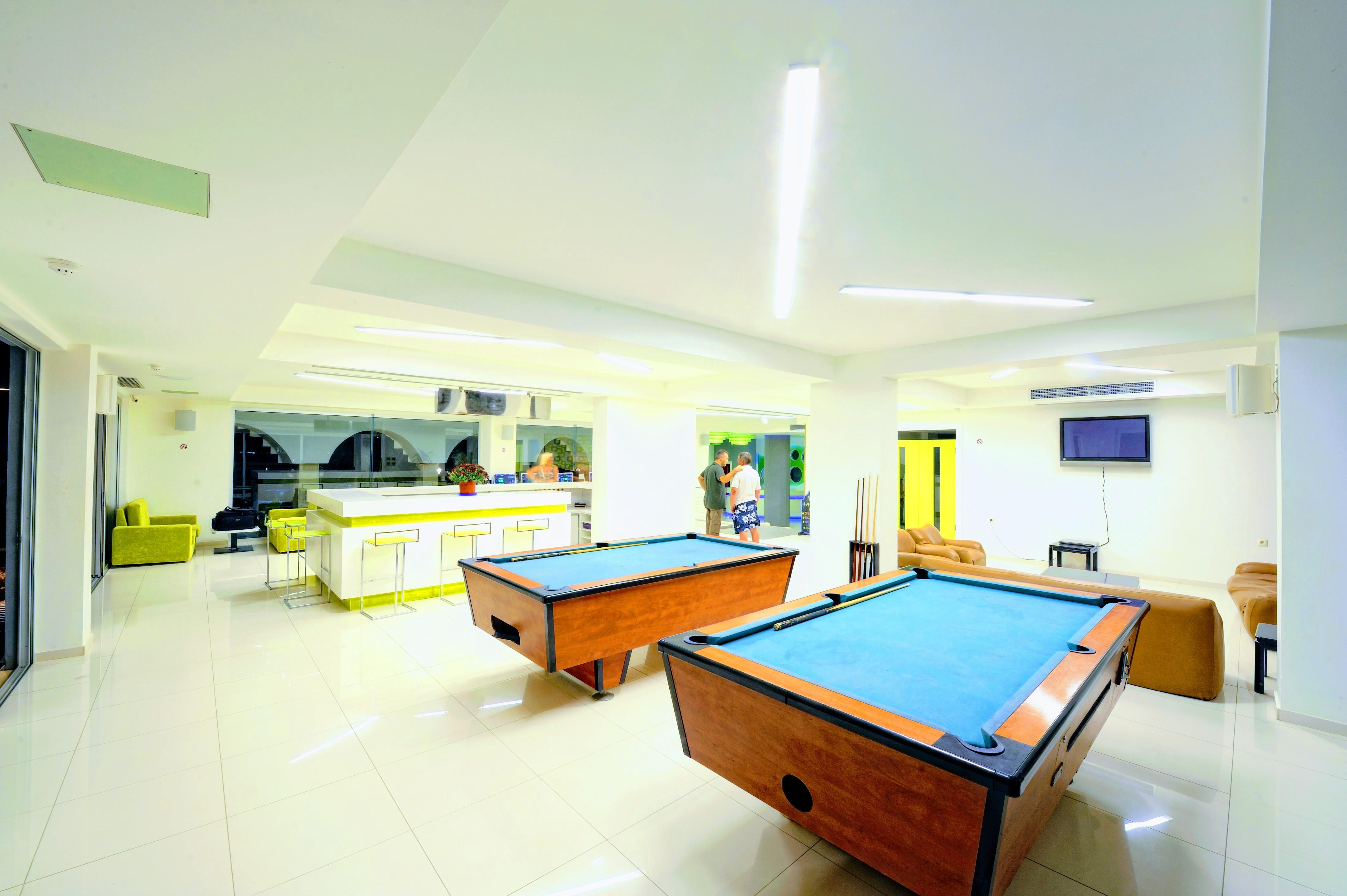 Hermes Hotel Malia Exterior photo